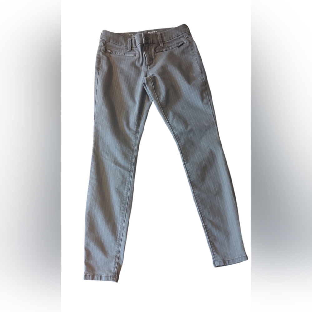 The Limited Denim Women's Size 6 Skinny Leg 678 Jeans Grey Striped Used